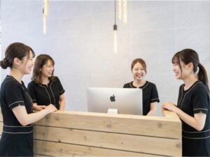 うなじ脱毛は必須ではないけど脱毛はやっとくべき部位！みんなに見られてます！