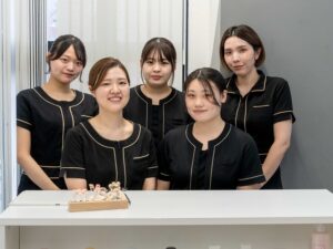 うなじ脱毛をするなら夏前がベストなタイミング！『うなじ矯正専門店ミース名古屋駅前店』へ！